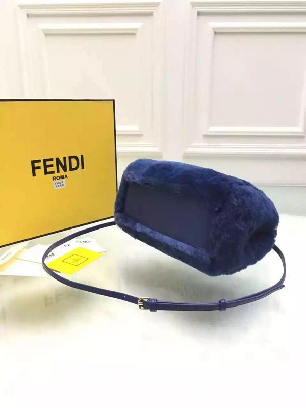 【2015秋冬新作】FENDI フェンディ スーパーコピー Peekaboo トート ミニ